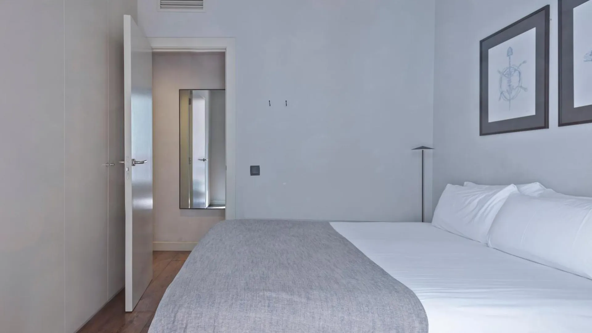 Uma Suites Barceloneta Beach 0*, Barcelona