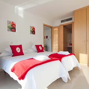 Apartamento Charmsuites Nou Rambla, Barcelona