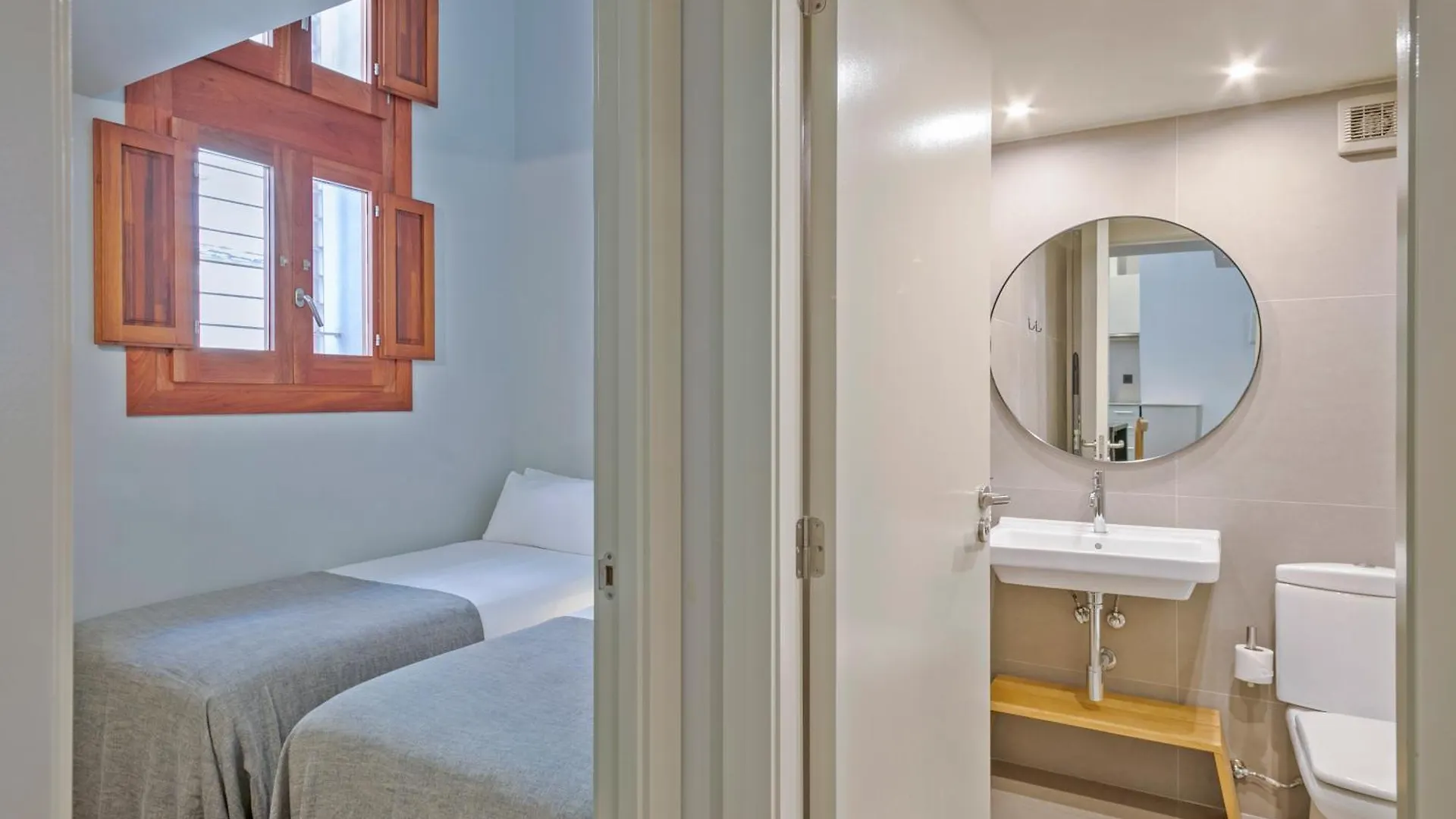 Apartment Uma Suites Barceloneta Beach