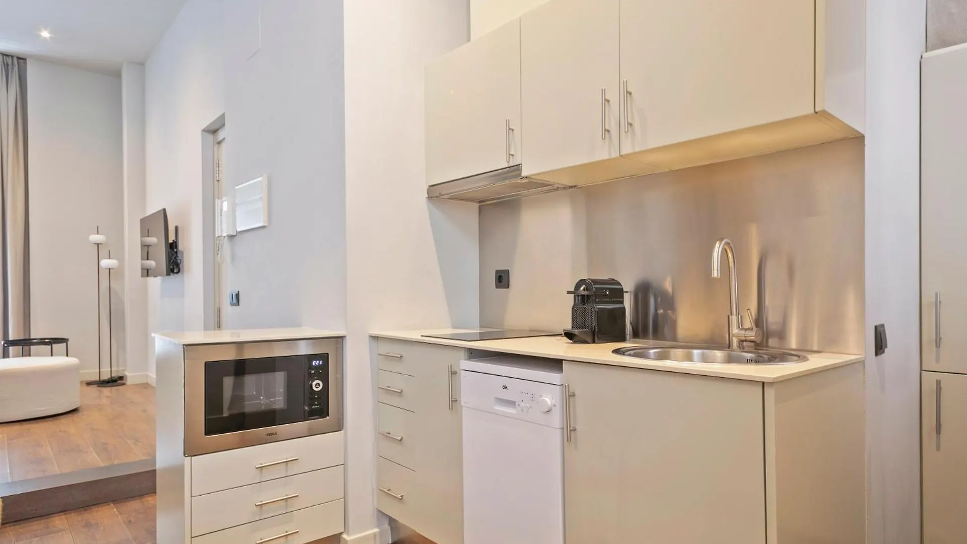 Uma Suites Barceloneta Beach Apartamento