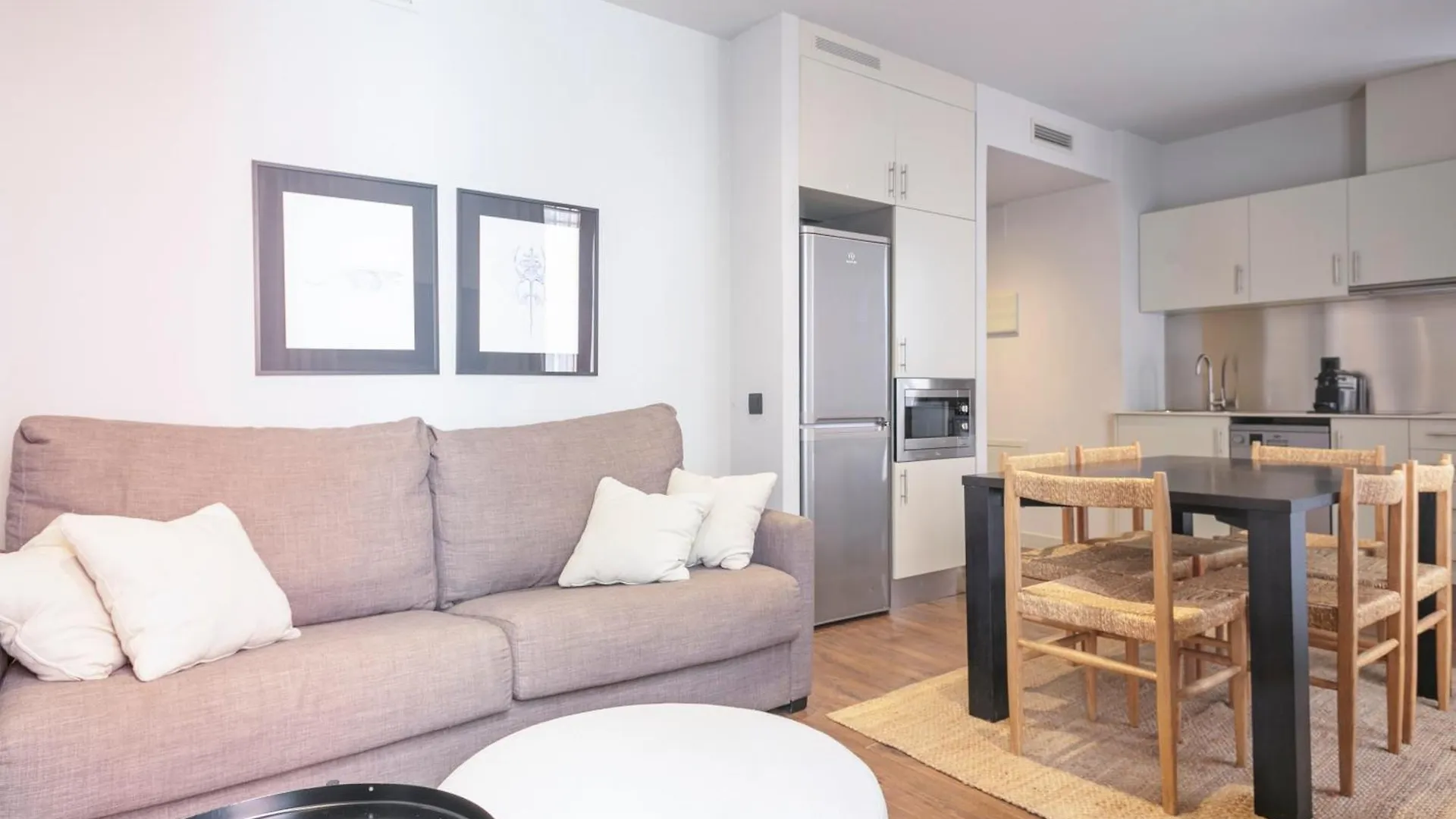 Uma Suites Barceloneta Beach Barcelona
