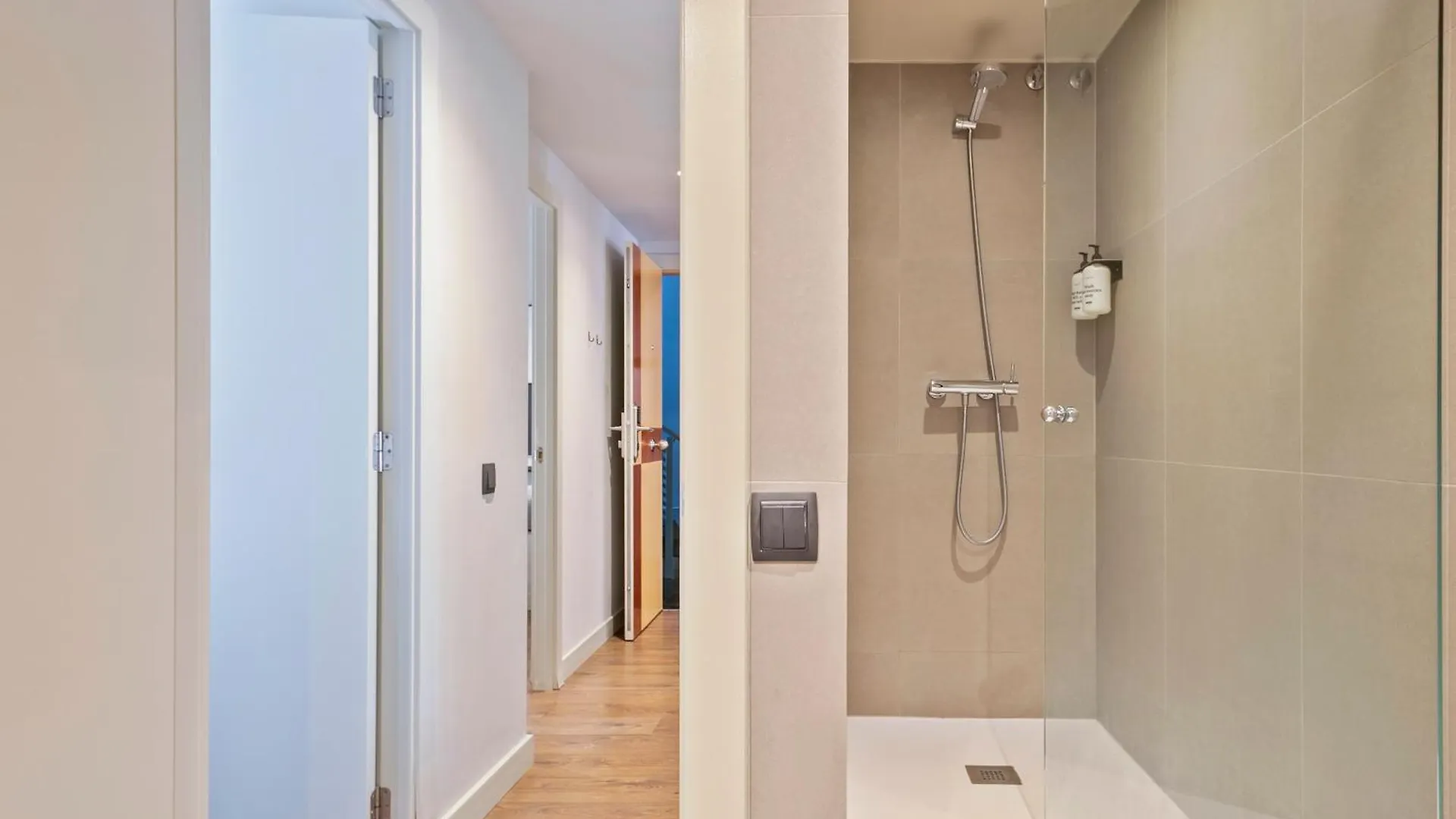 Uma Suites Barceloneta Beach Apartamento